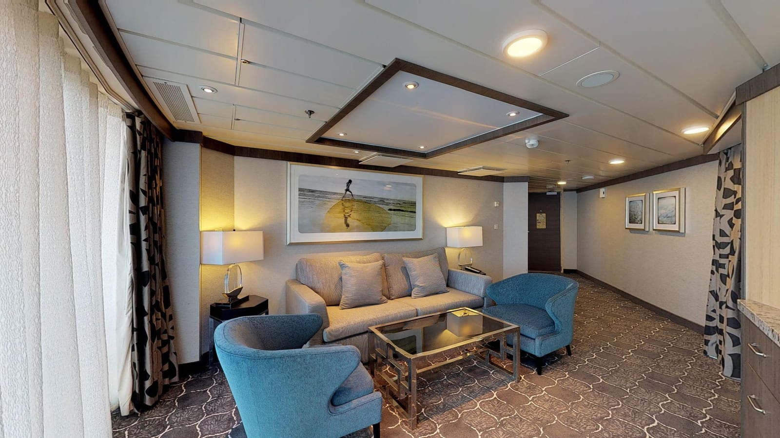 Oasis of the Seas- Spacious AquaTheater Suite-1 Bedroom