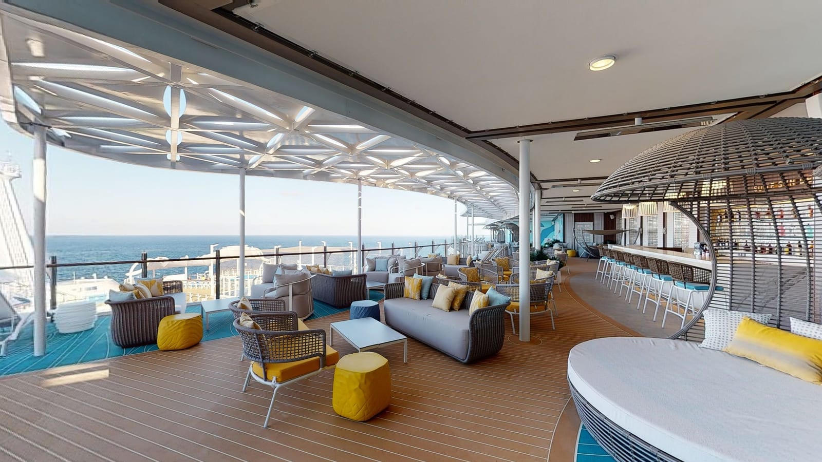 Wonder of the Seas - Suite Sun Deck