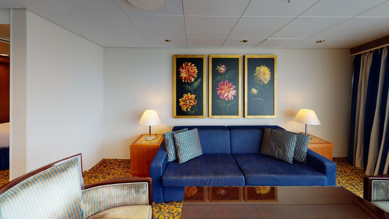 Serenade of the Seas - Ocean View 2 Bedroom (No Balcony)