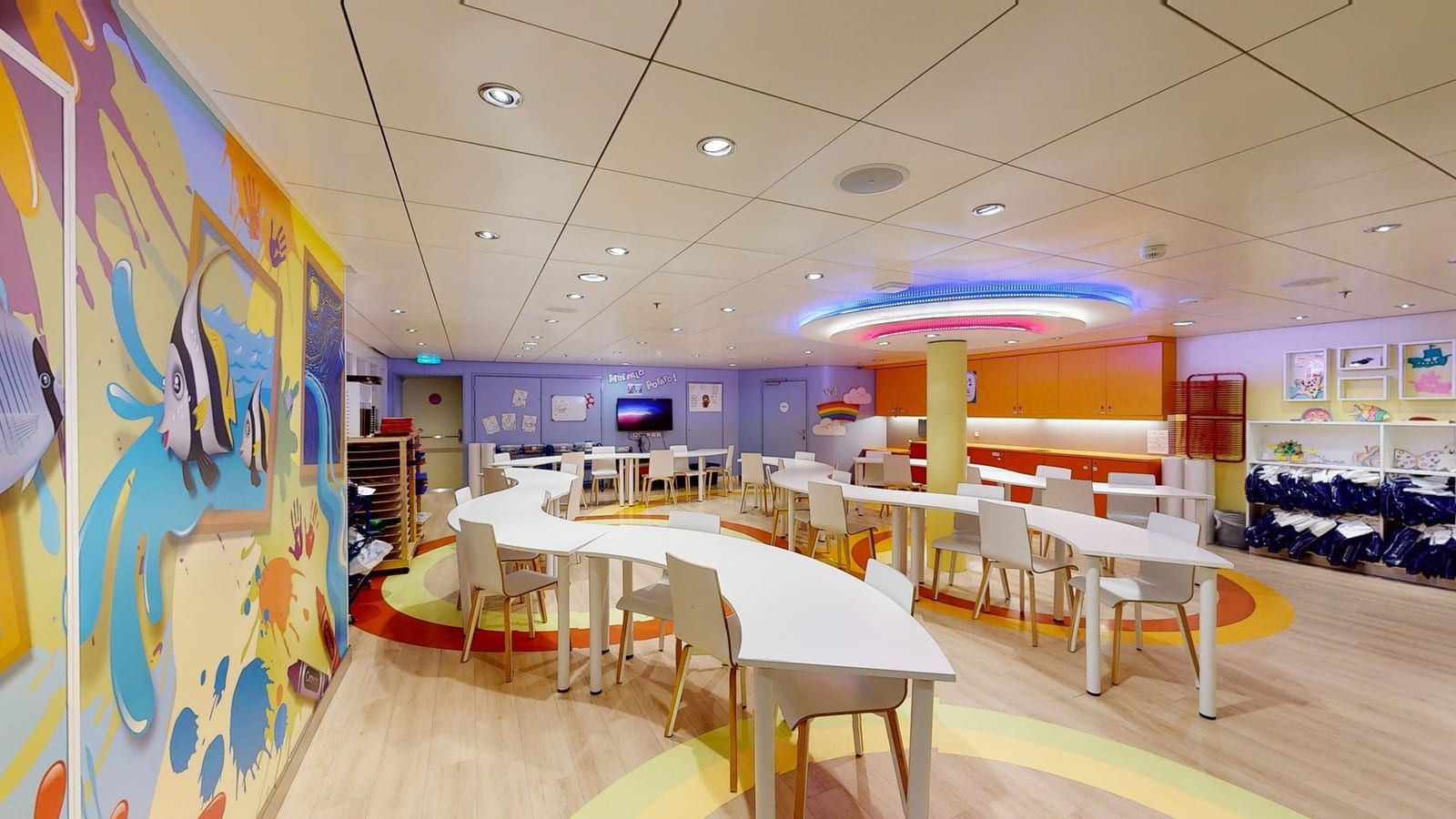 Harmony of the Seas - Adventure Ocean Imagination Studio Virtual Tour