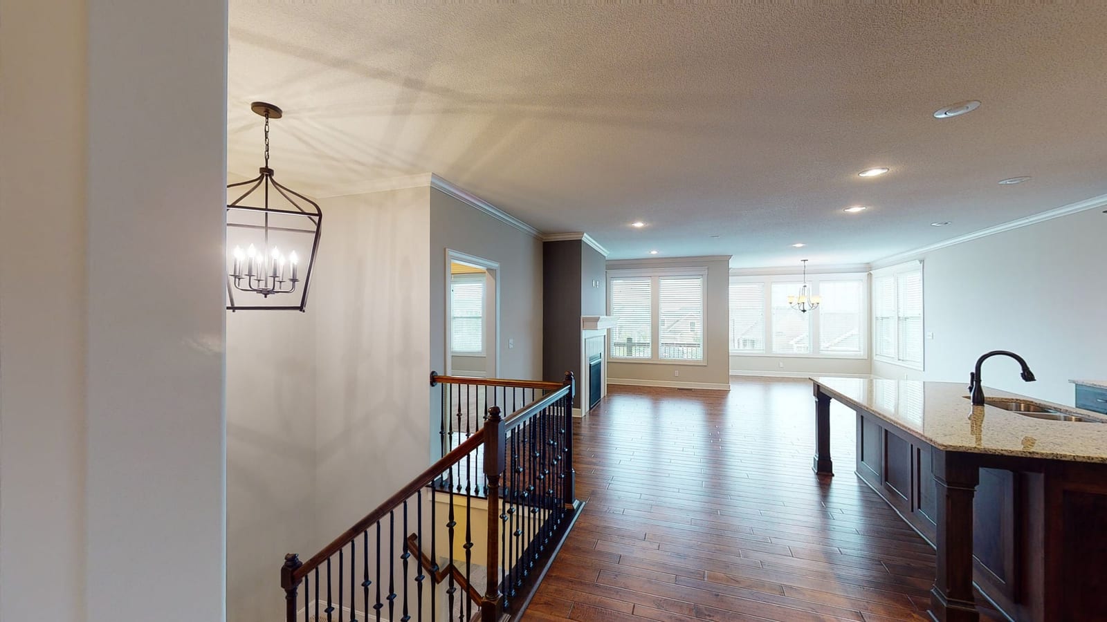 9076 Barstow St, Lenexa, KS 66219