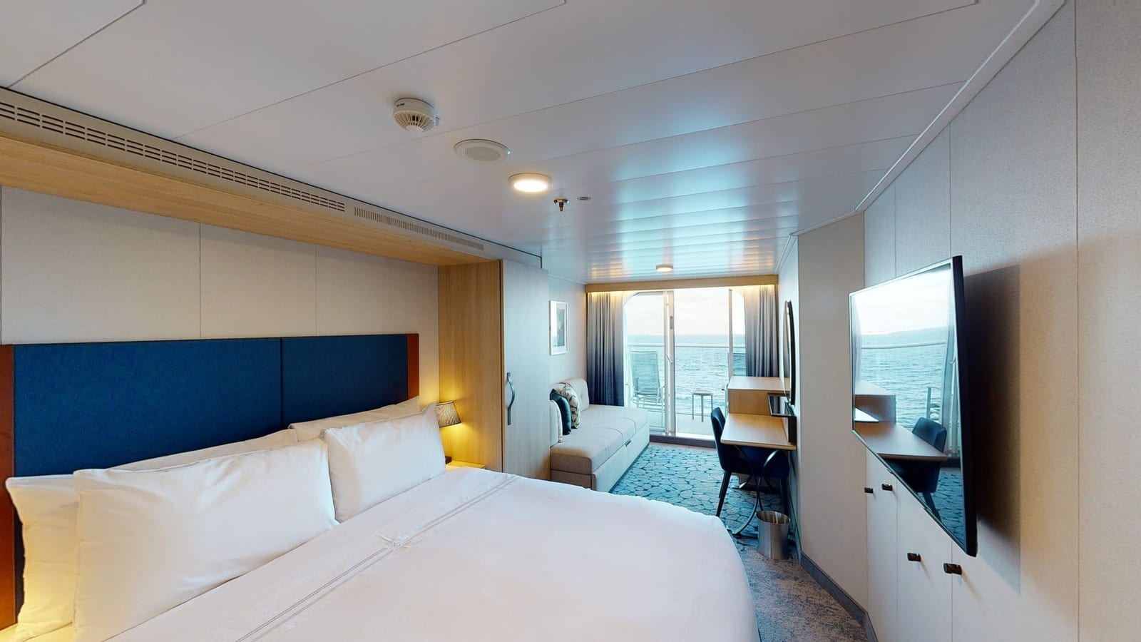 Wonder of the Seas - Ocean View Balcony