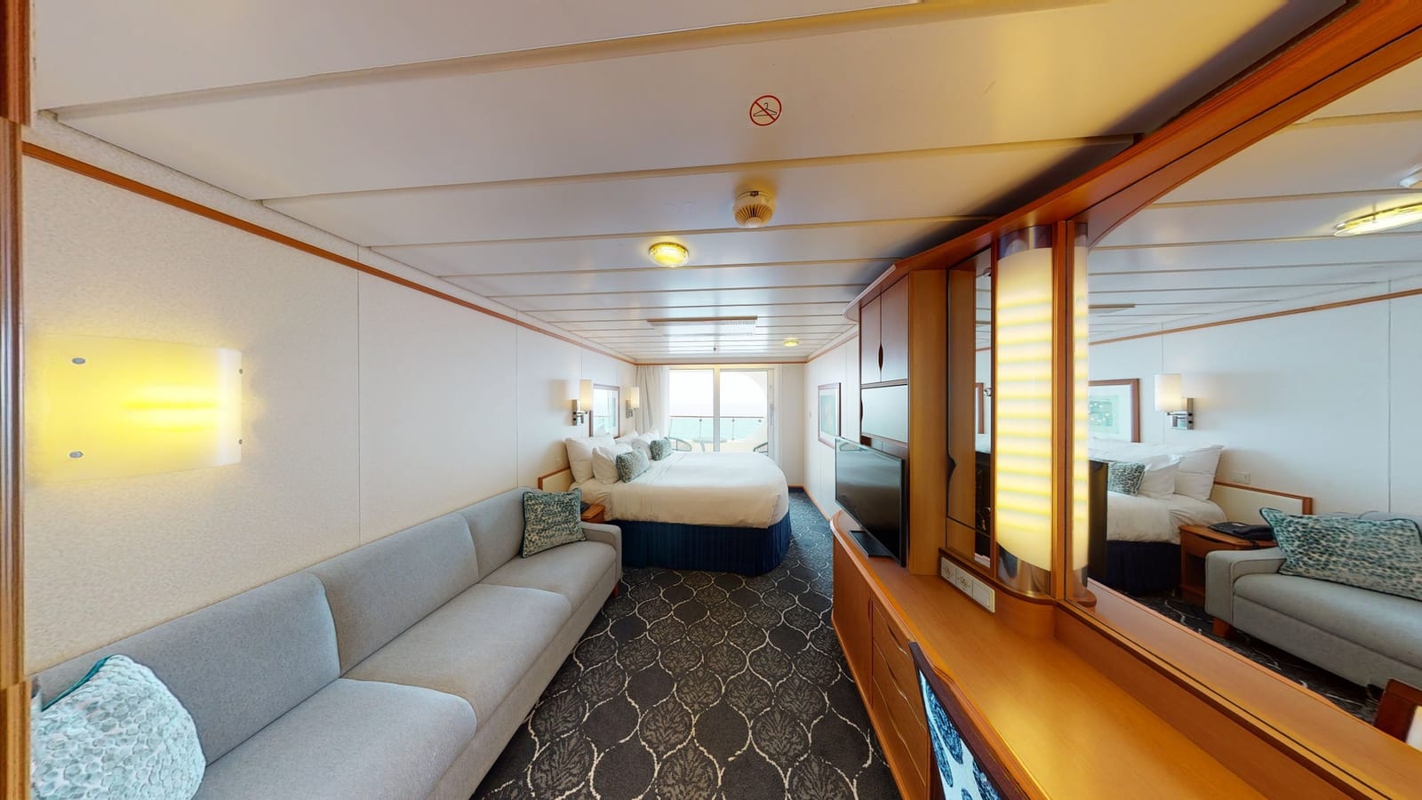 Explorer of the Seas - Spacious Ocean View Balcony