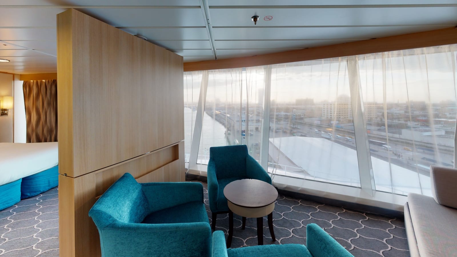 Adventure of the Seas - Ocean View Panoramic Suite