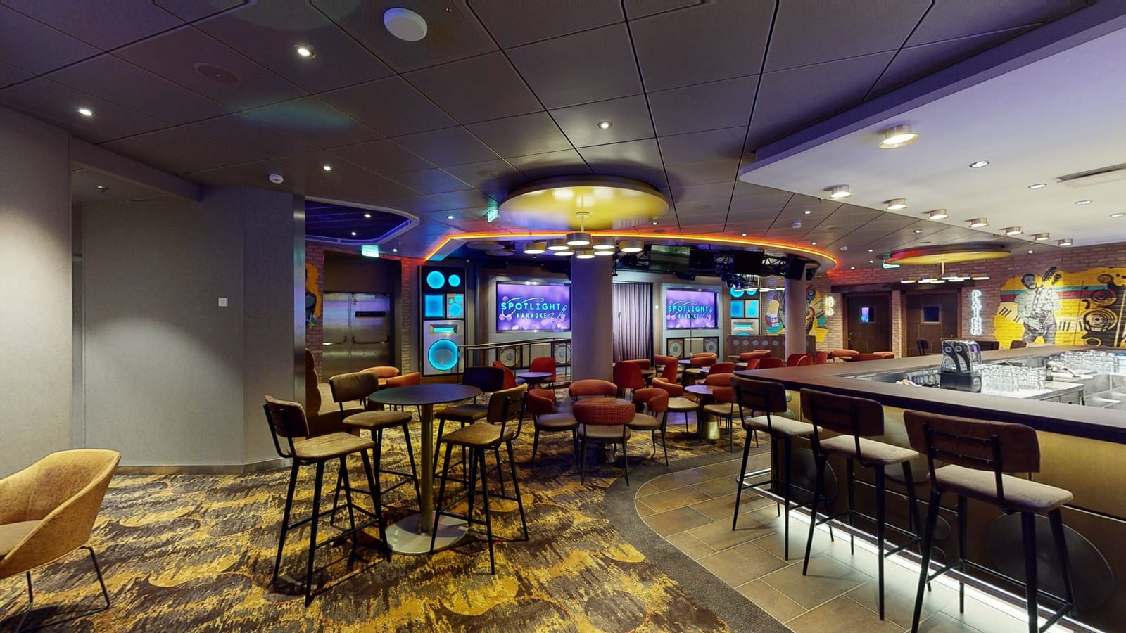 Wonder of the Seas - Spotlight Karaoke