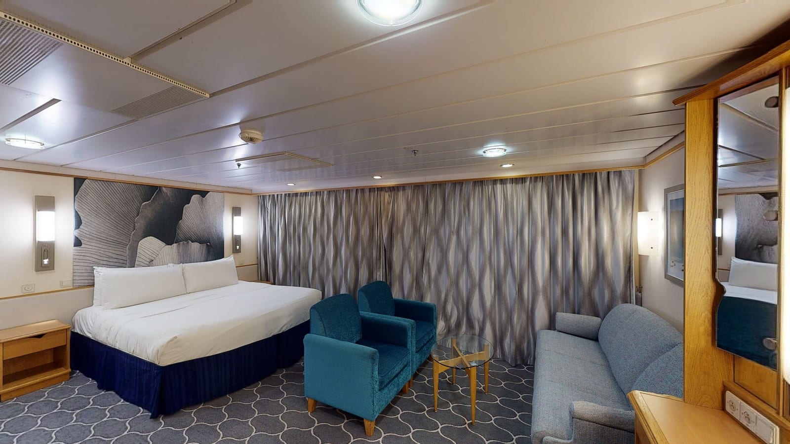 Adventure of the Seas - Junior Suite Accessible