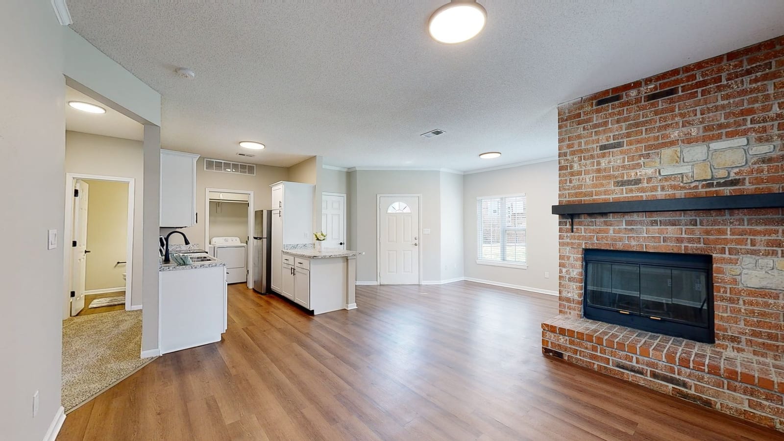Savoy Apartments - Renovated Tuscona