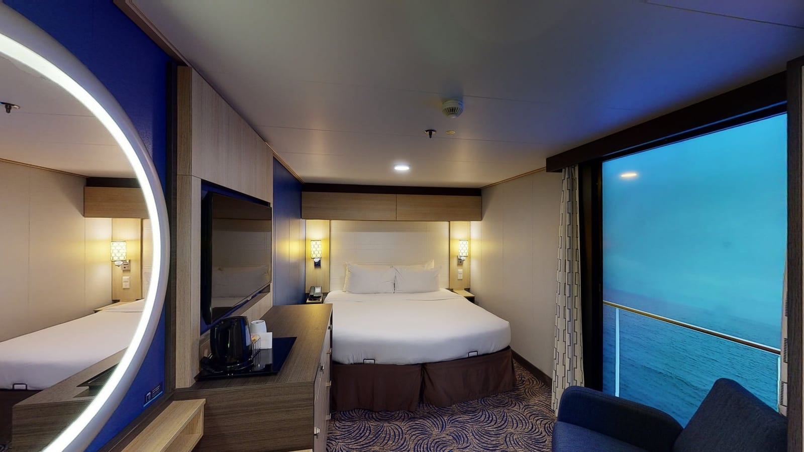 Ovation of the Seas - Interior with Virtual Balcony