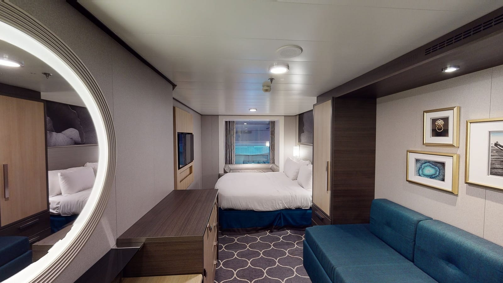 Harmony of the Seas - Promenade View Interior Virtual Tour