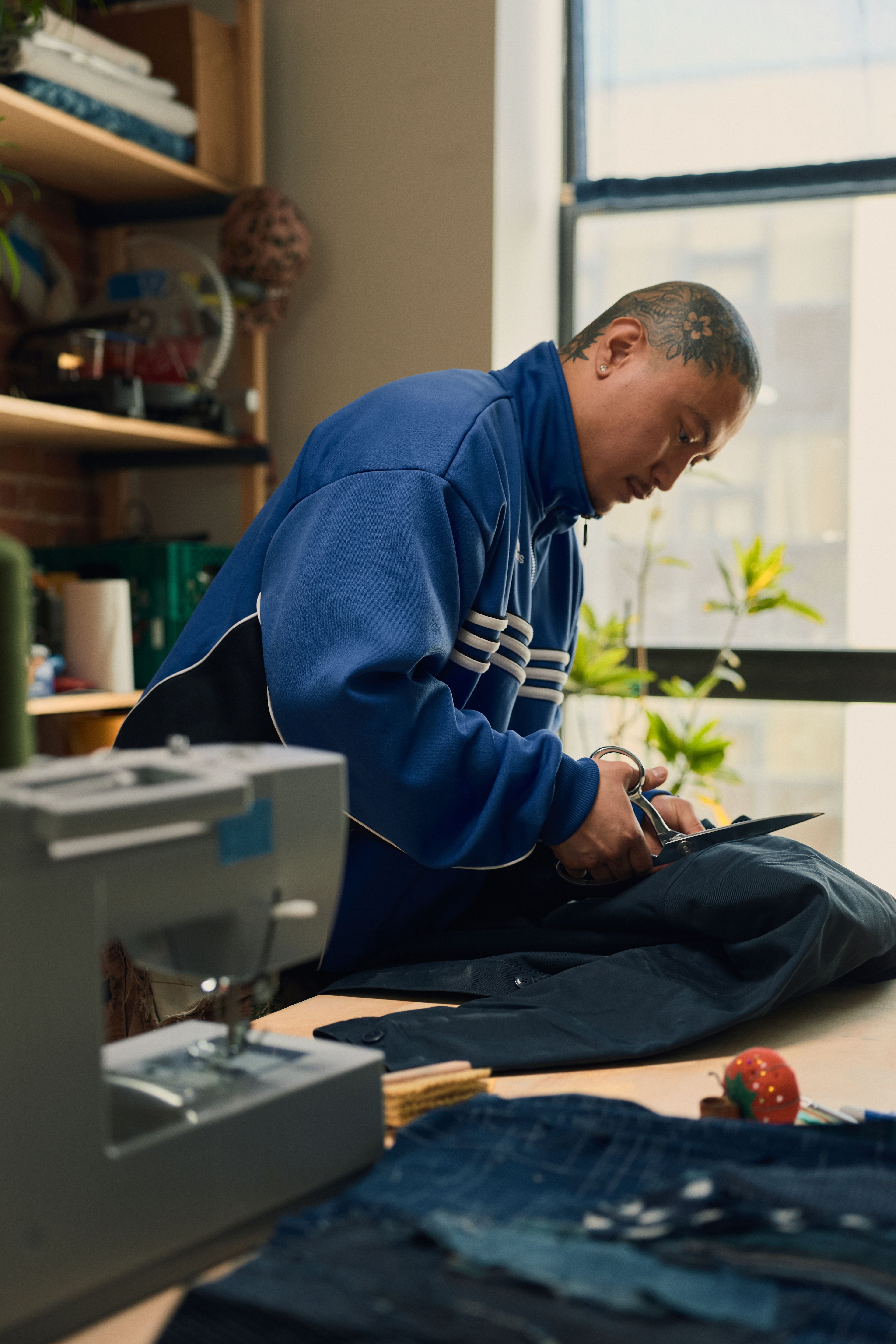 ADIDAS | ASW DONOVAN MITCHELL