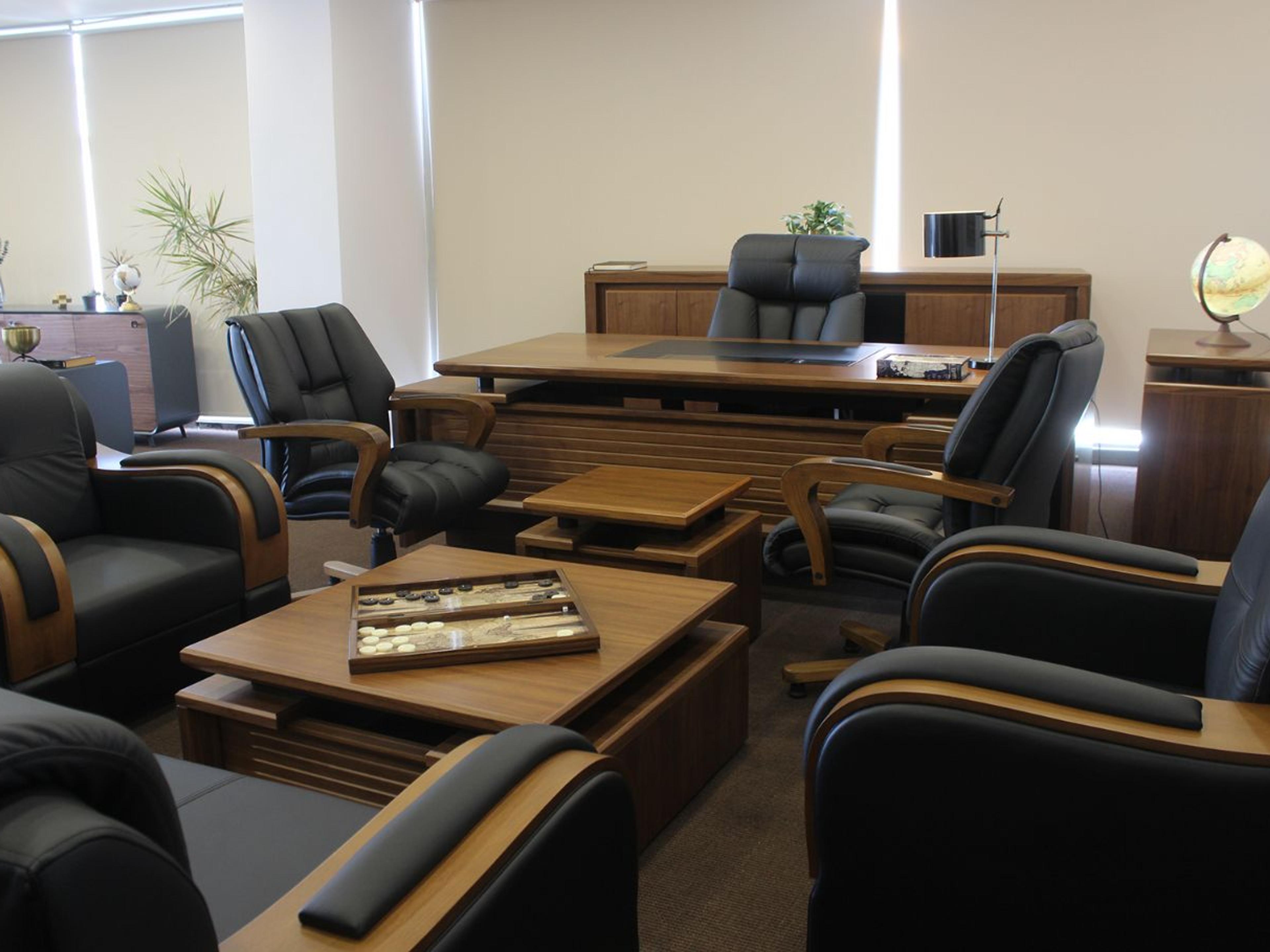 Moonlight Ofis Mobilya Takımı Vetrina Design