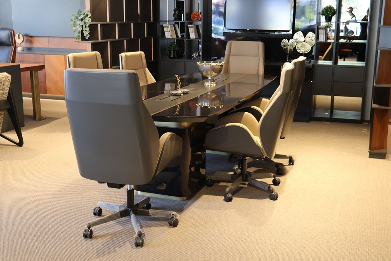 Ela Takım Ofis Mobilya Vetrina Design