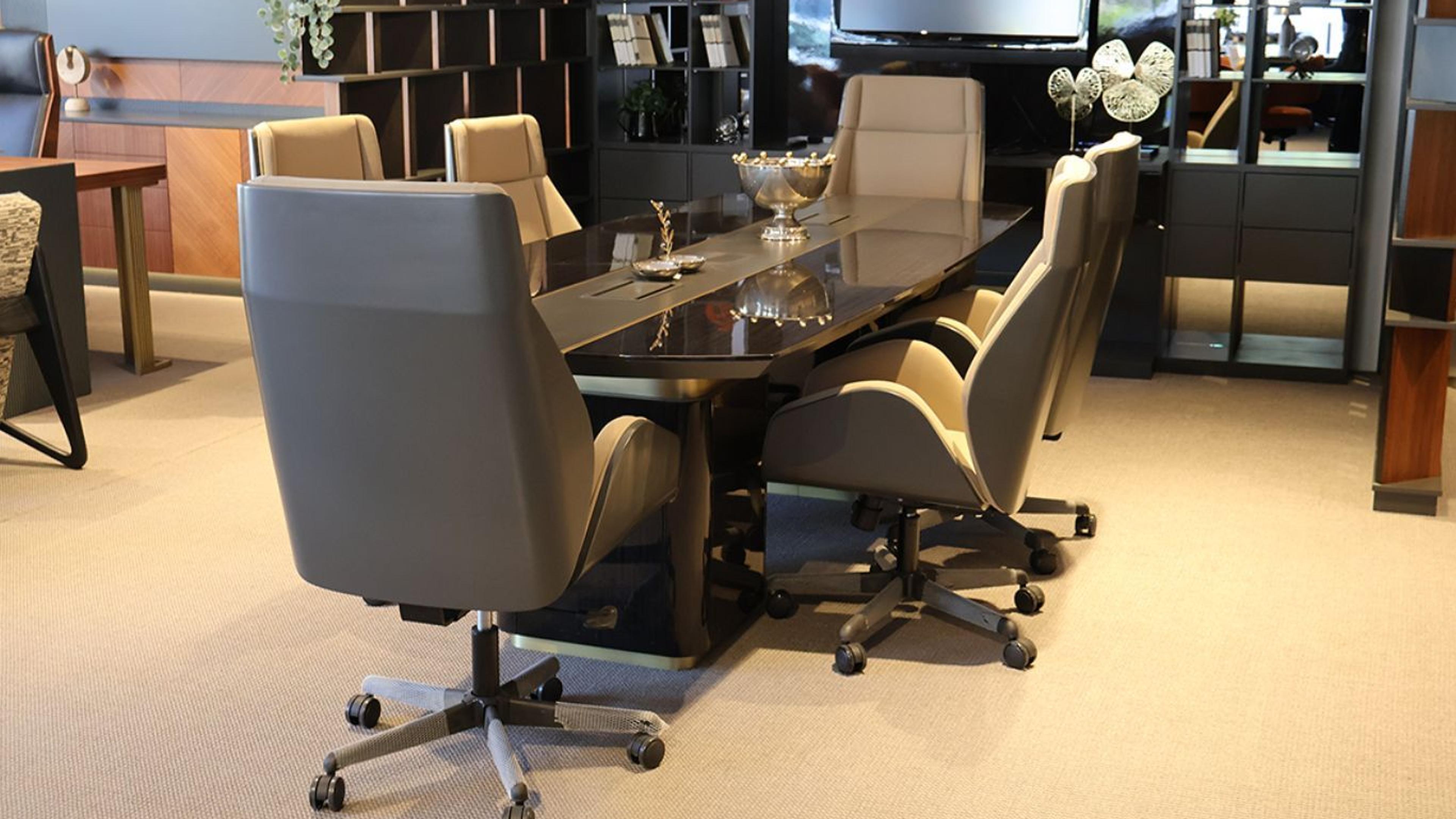 Ela Takım Ofis Mobilya Vetrina Design