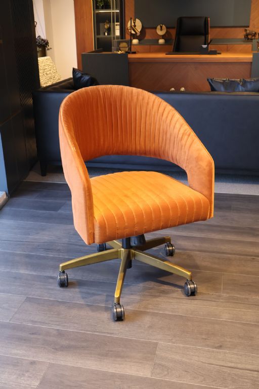 Noor Ofis Sandalyesi Vetrina Design