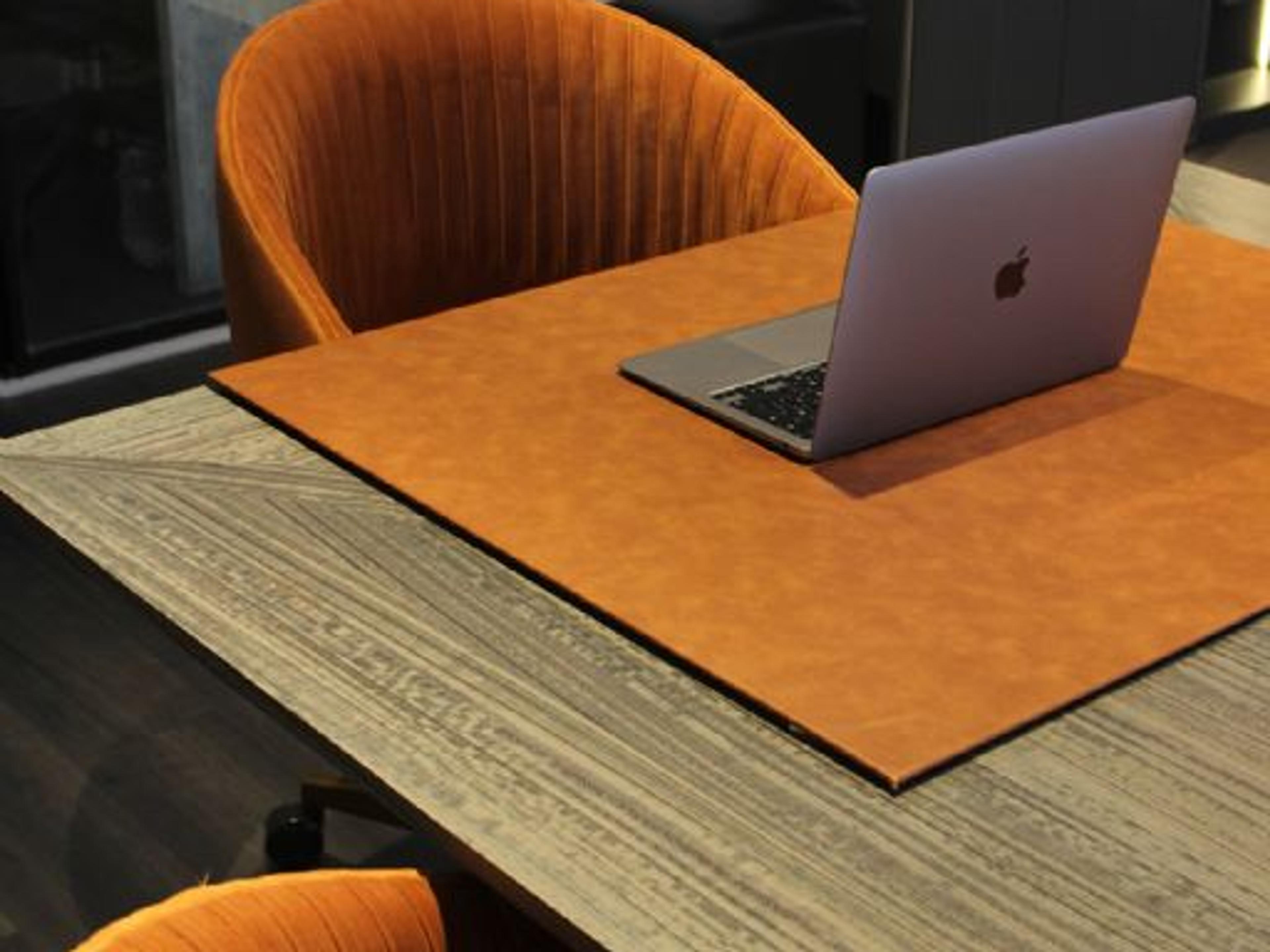 Noor Ofis Mobilyaları Vetrina Design