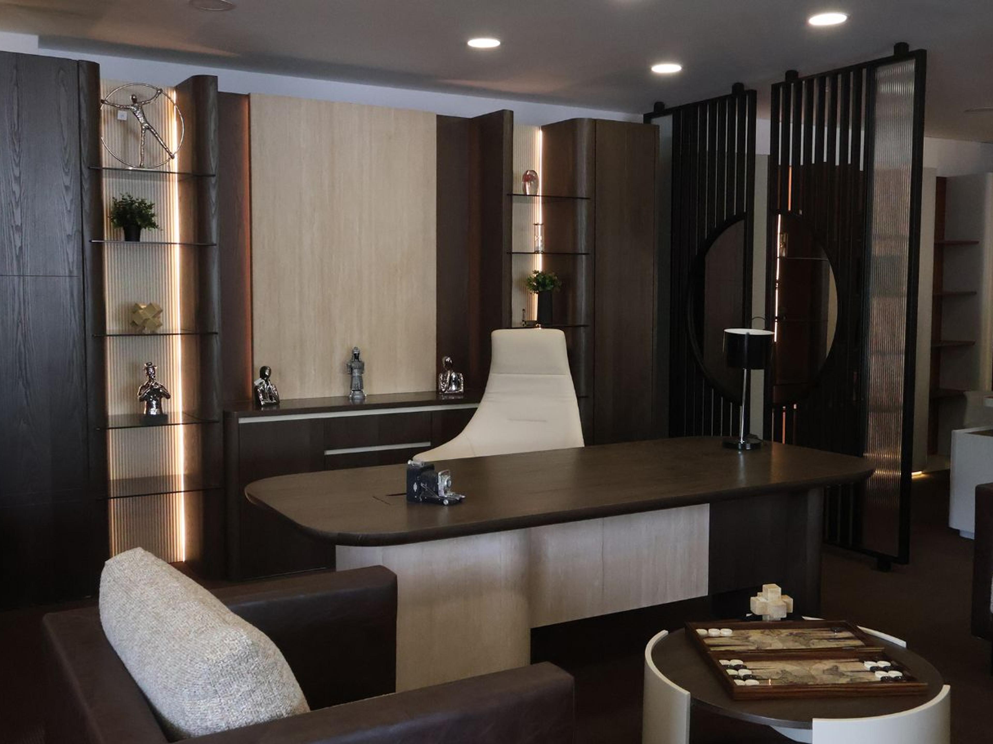 Oscar Takım Vetrina Design