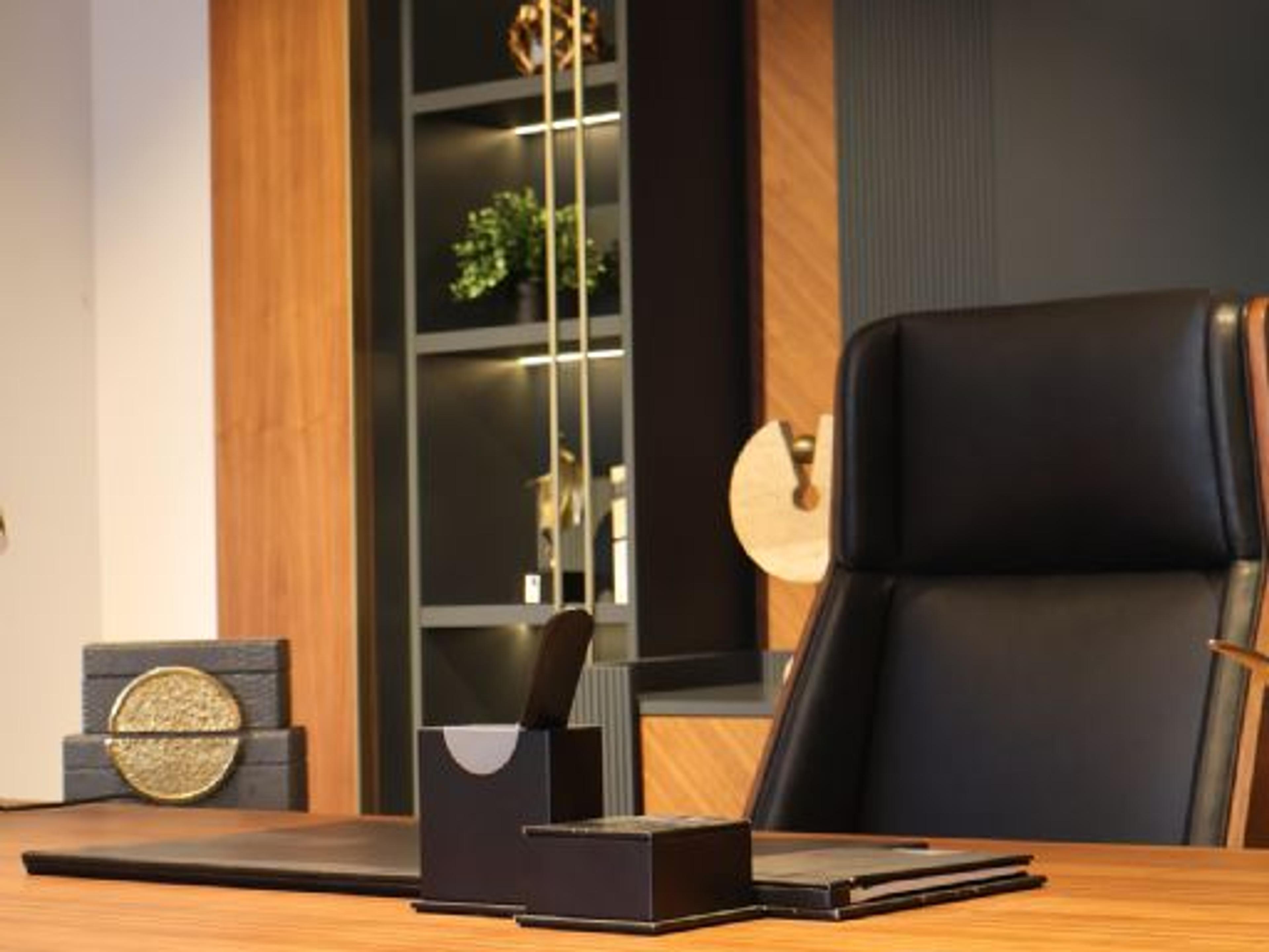 First Ofis Mobilyaları Vetrina Design