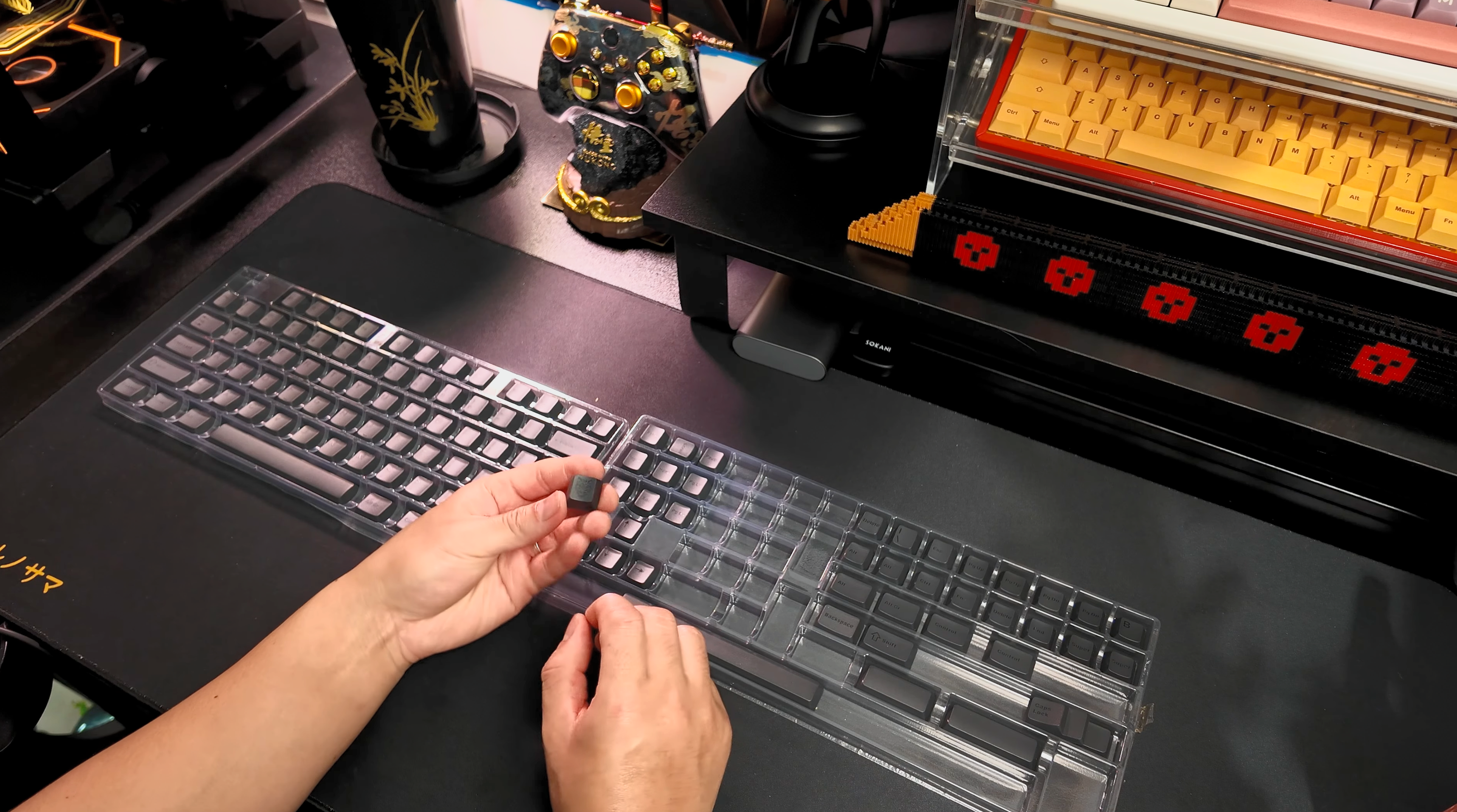 Black ABS Keycaps image 2