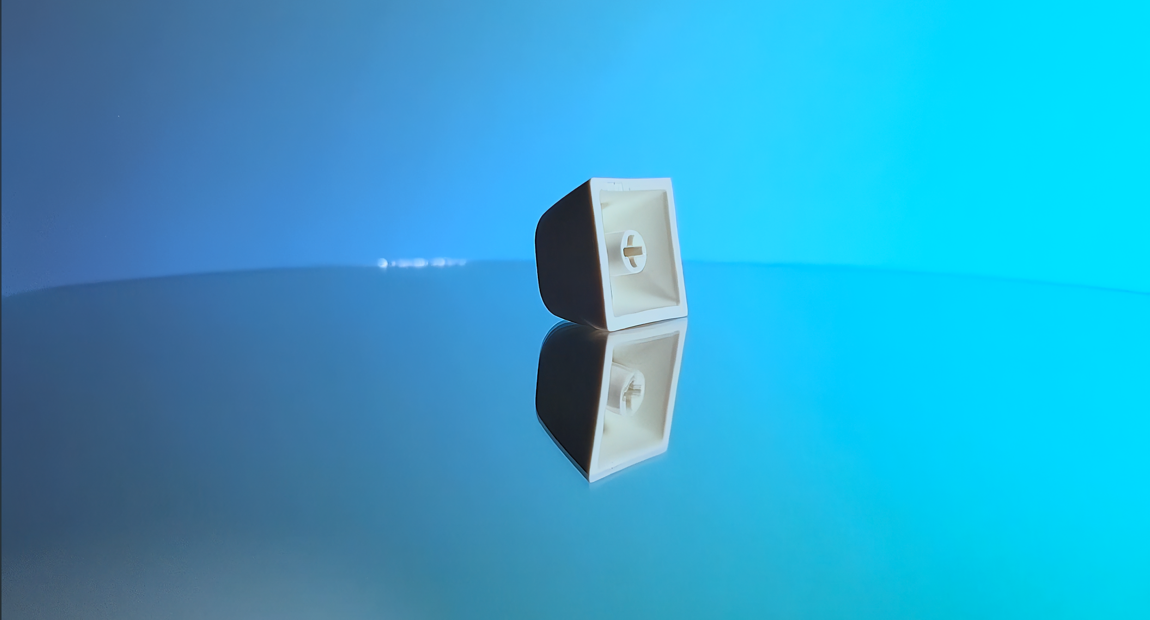 KeyTok® SWEET MONSTER KDA Keycaps image 4