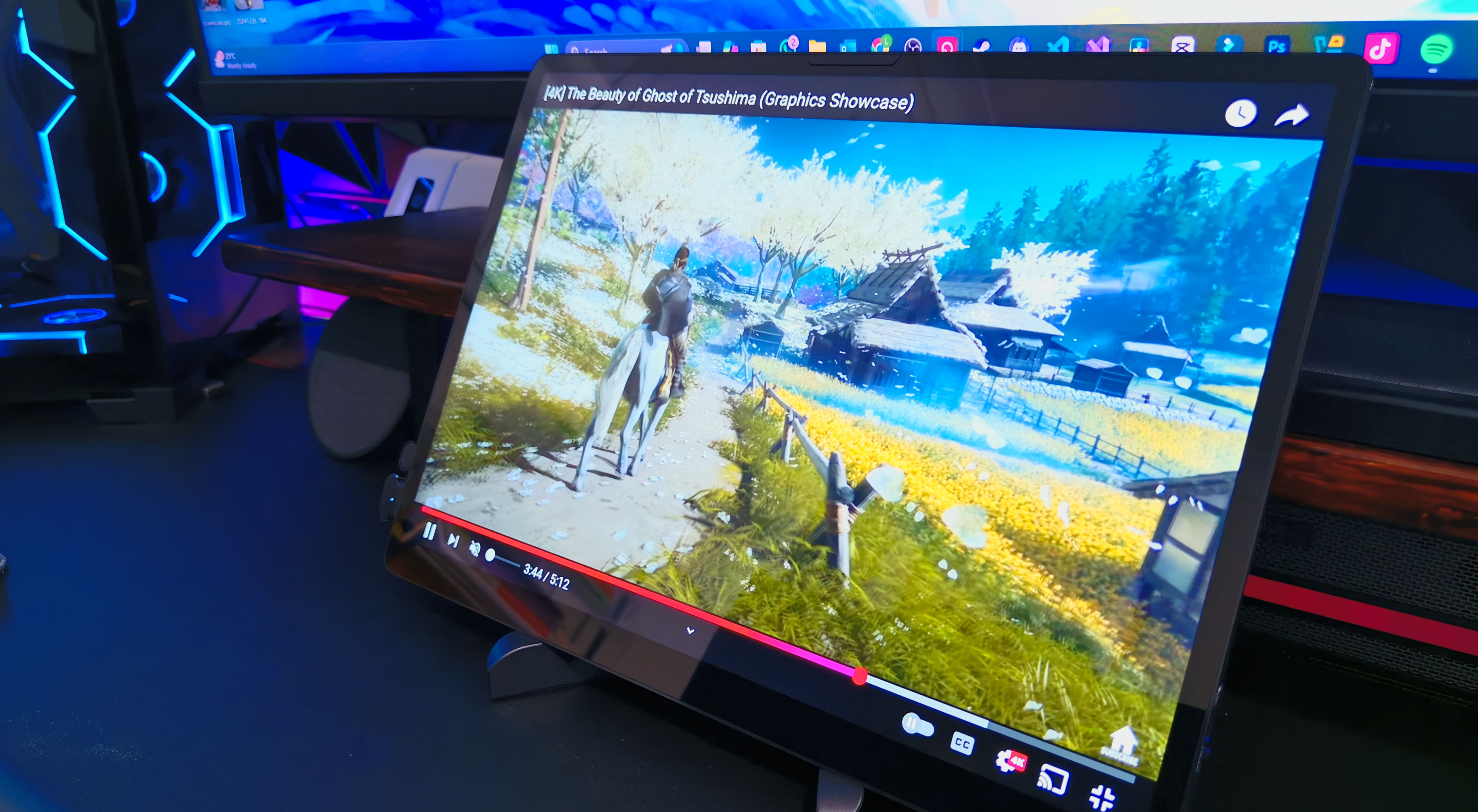 14-Inch 2K Portable Touchscreen Monitor image 7