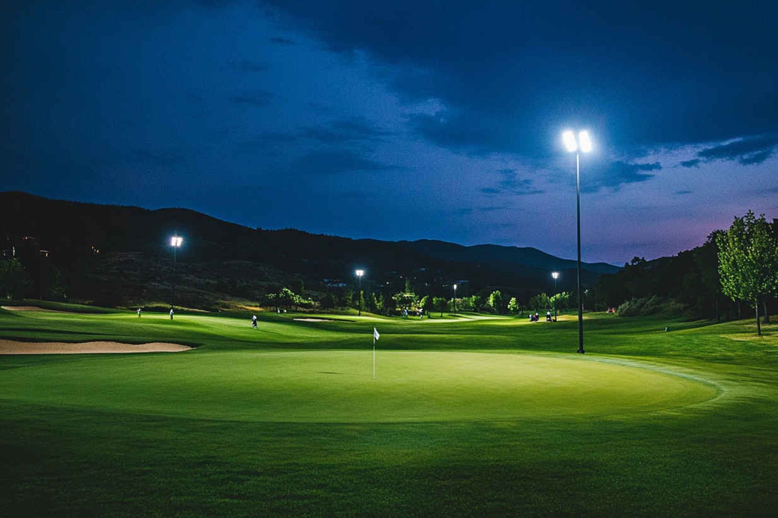 Smart Outdoor Lighting Scenes for Golf Course Views in Troon