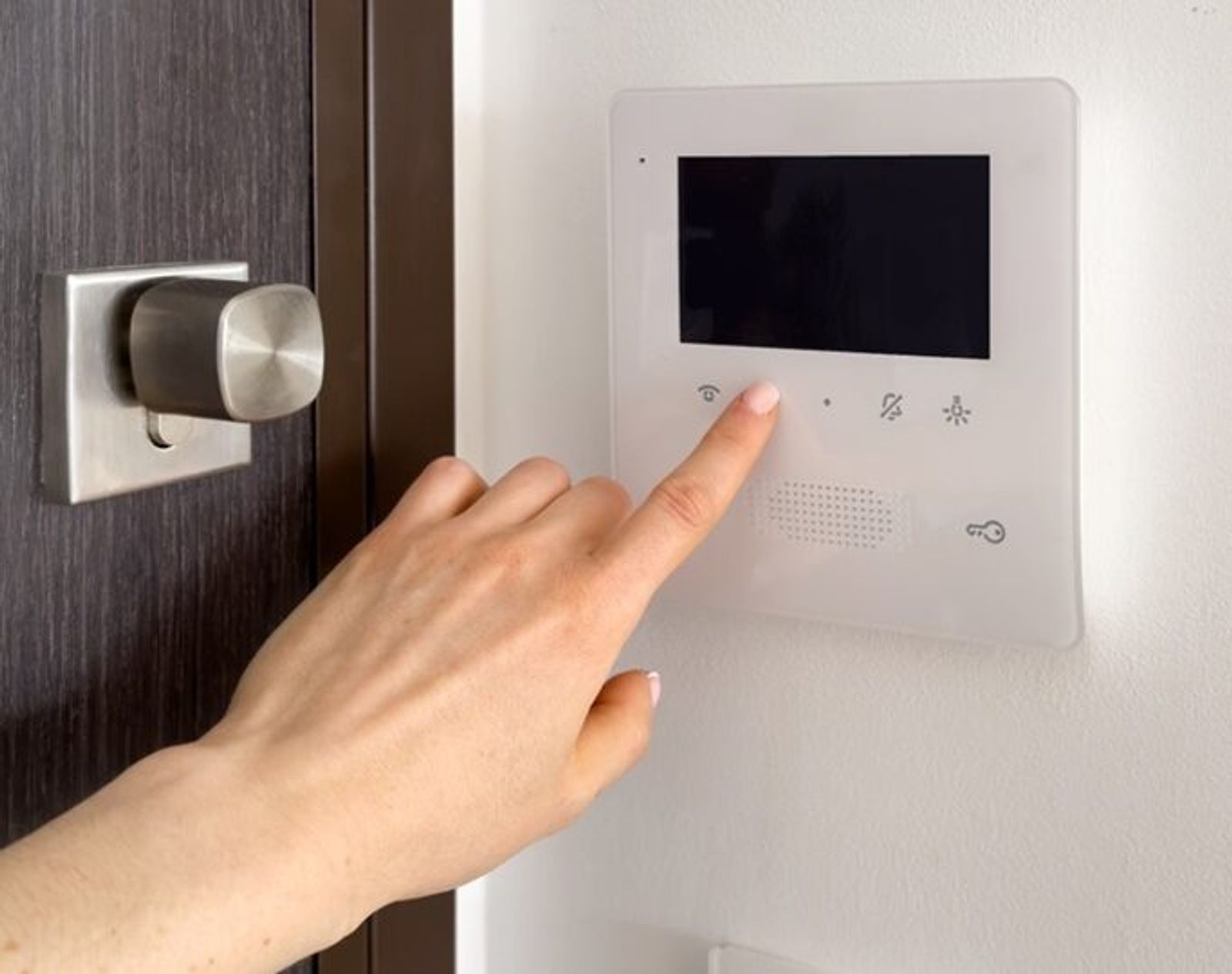 Expert Guide on Home Automation System Installation