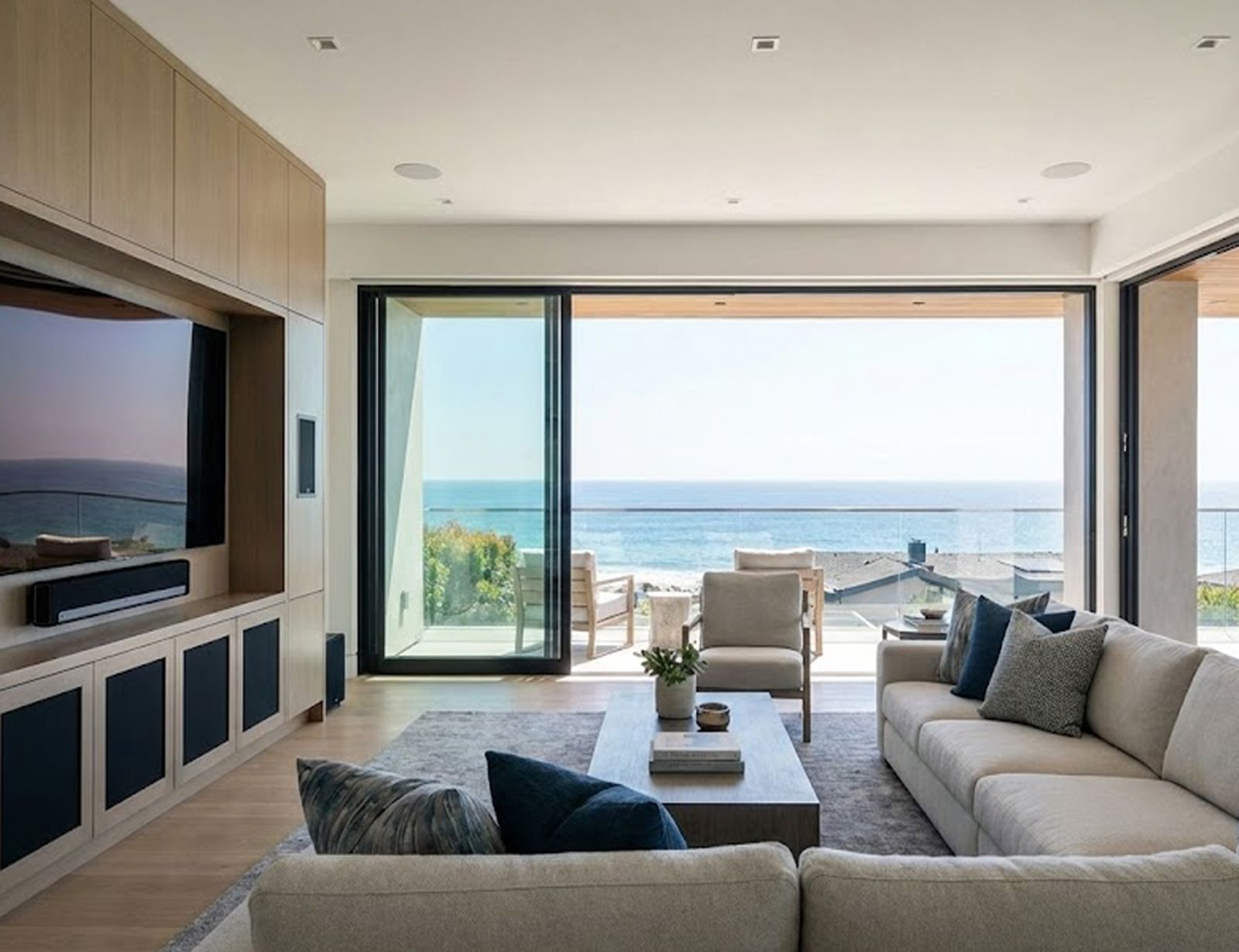 Triad Trends Among Luxury Residences in Orange County, CA