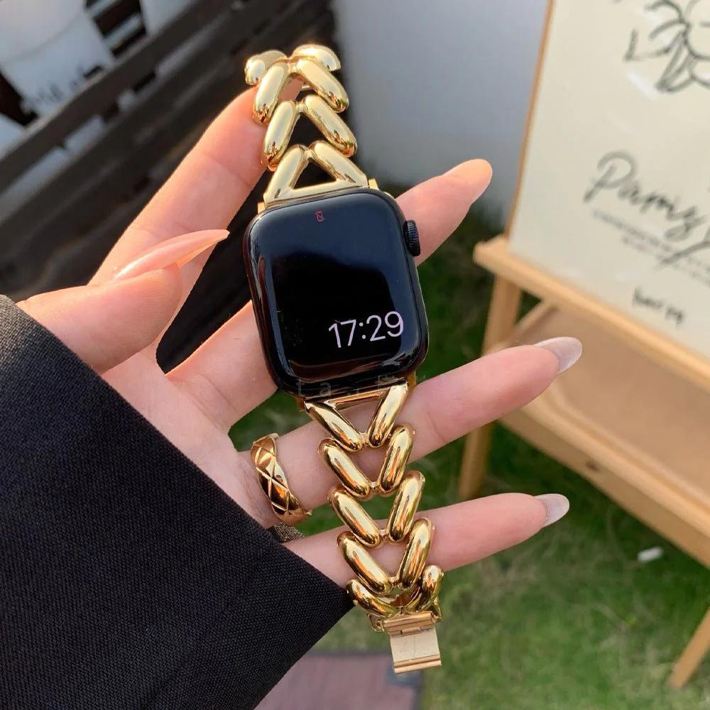GOLD STAINLESS STEEL HEART APPLE WATCH STRAP
