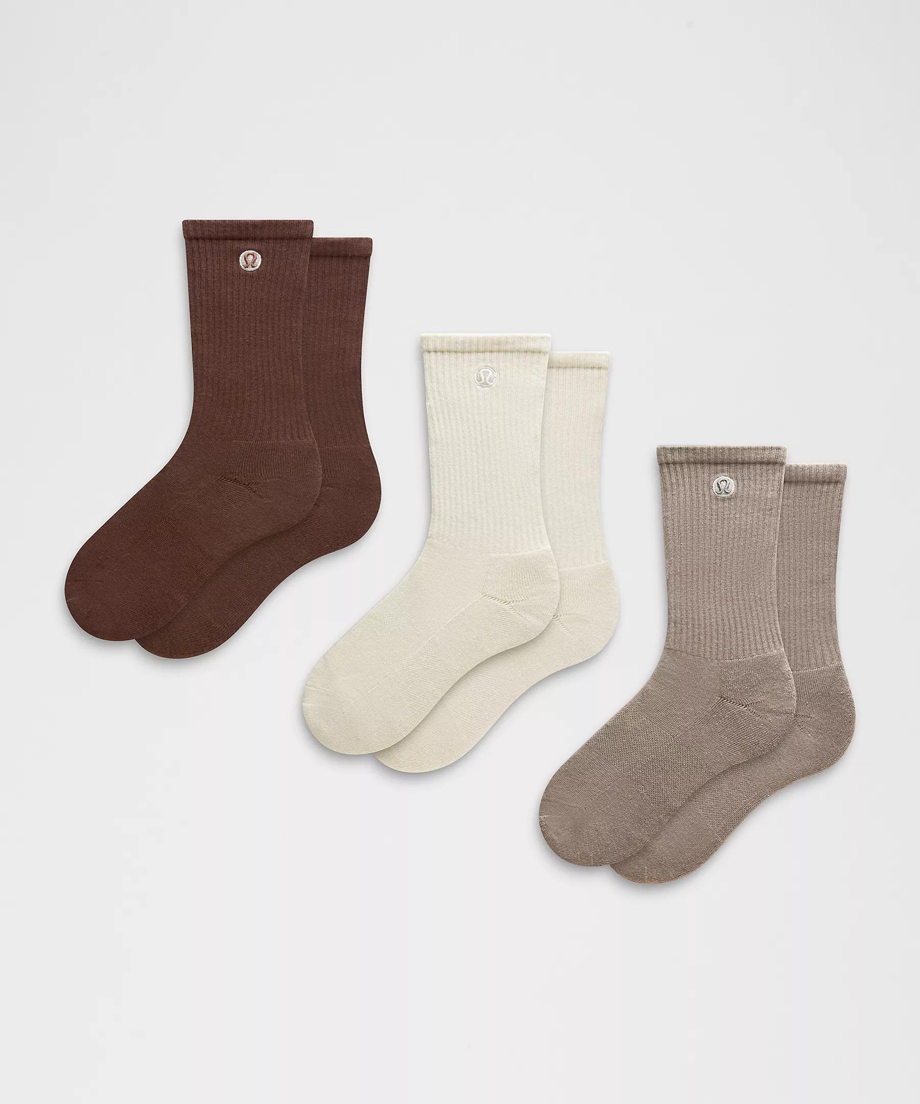 Unisex Daily Essential Crew Socks - 3 Pack
