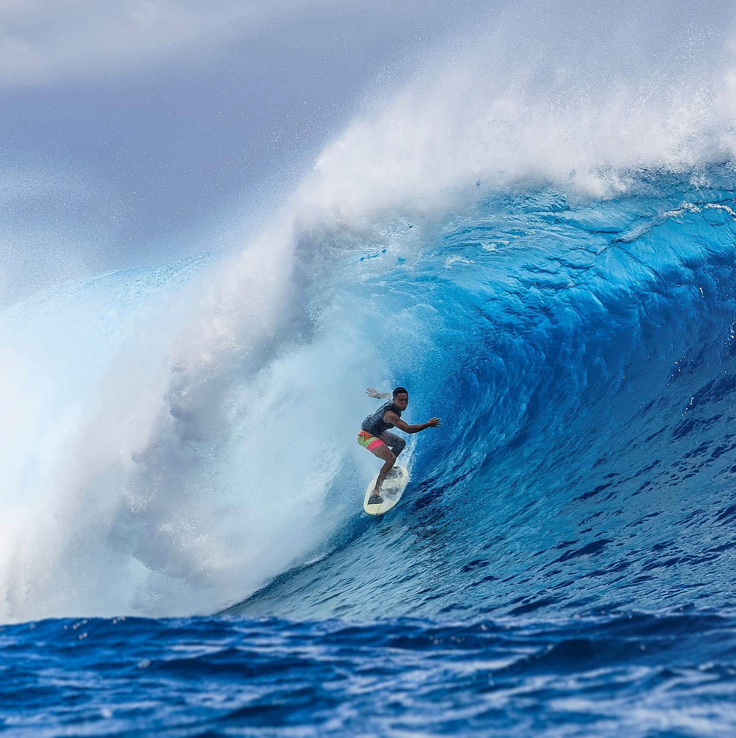 Barrel Foiling in Tahiti with Ariihoe Tefaafana | News | Lift Foils