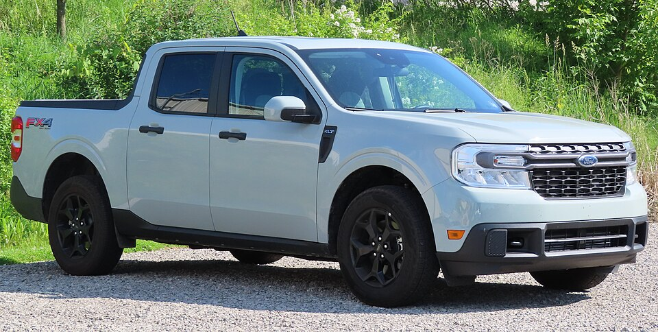 Ford Maverick 2022-Present, image 1 of 2