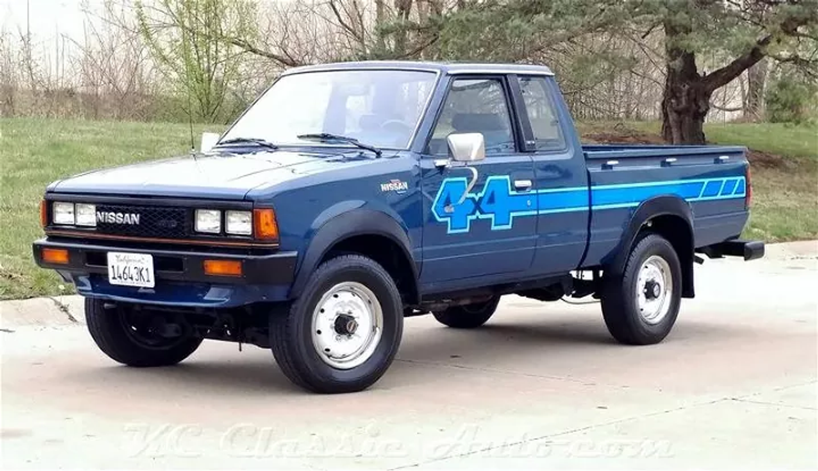 Nissan Datsun 720 1980-1986, image 2 of 3