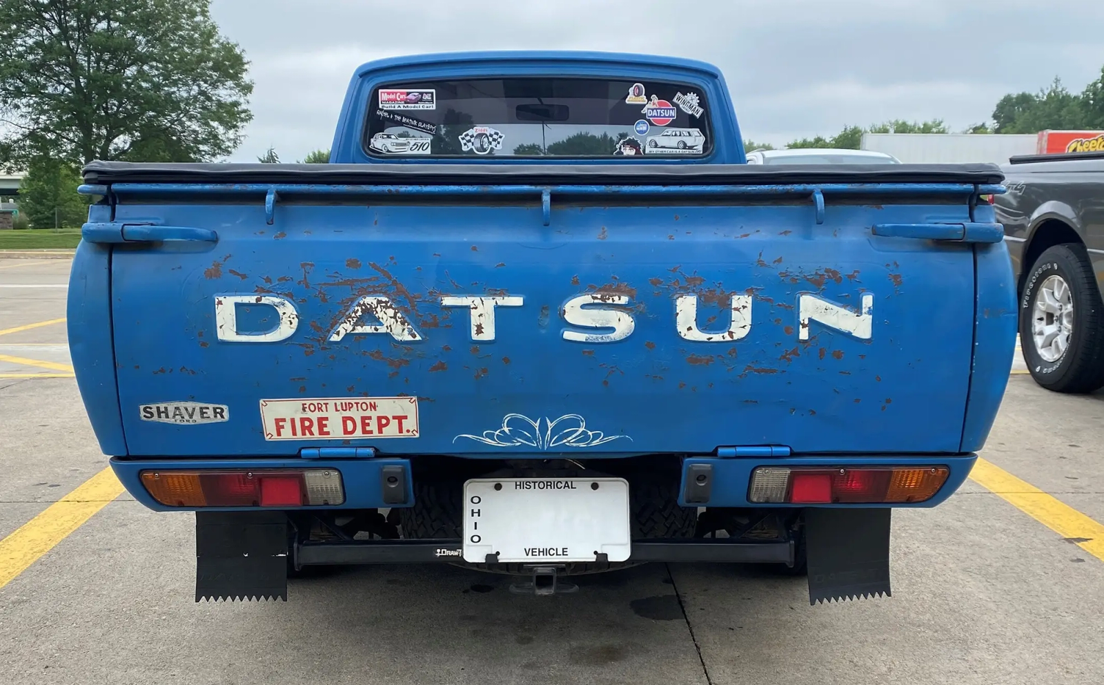 Nissan Datsun 620 1972-1979, image 2 of 3