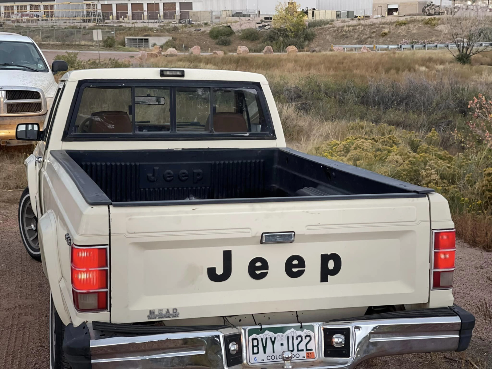 Jeep Comanche (MJ) 1986-1992, image 3 of 3