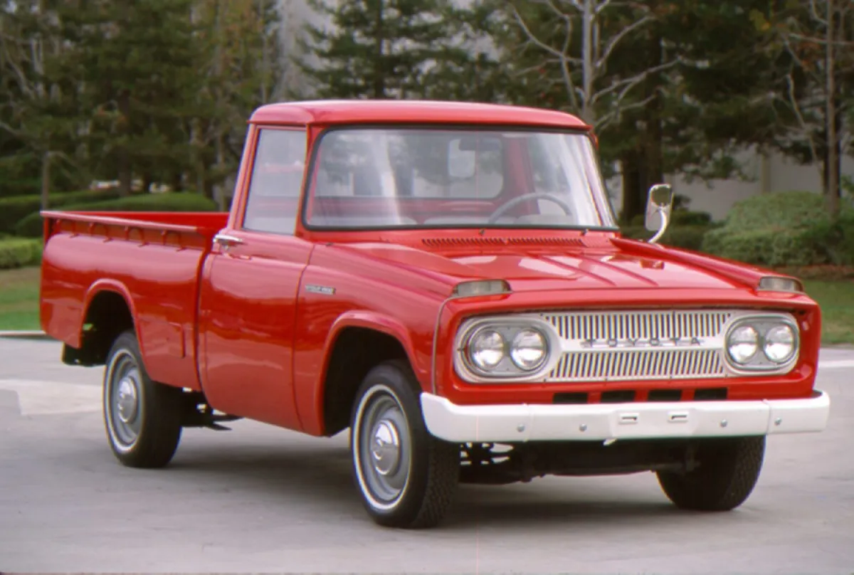 Toyota Stout 1964-1967, image 1 of 2