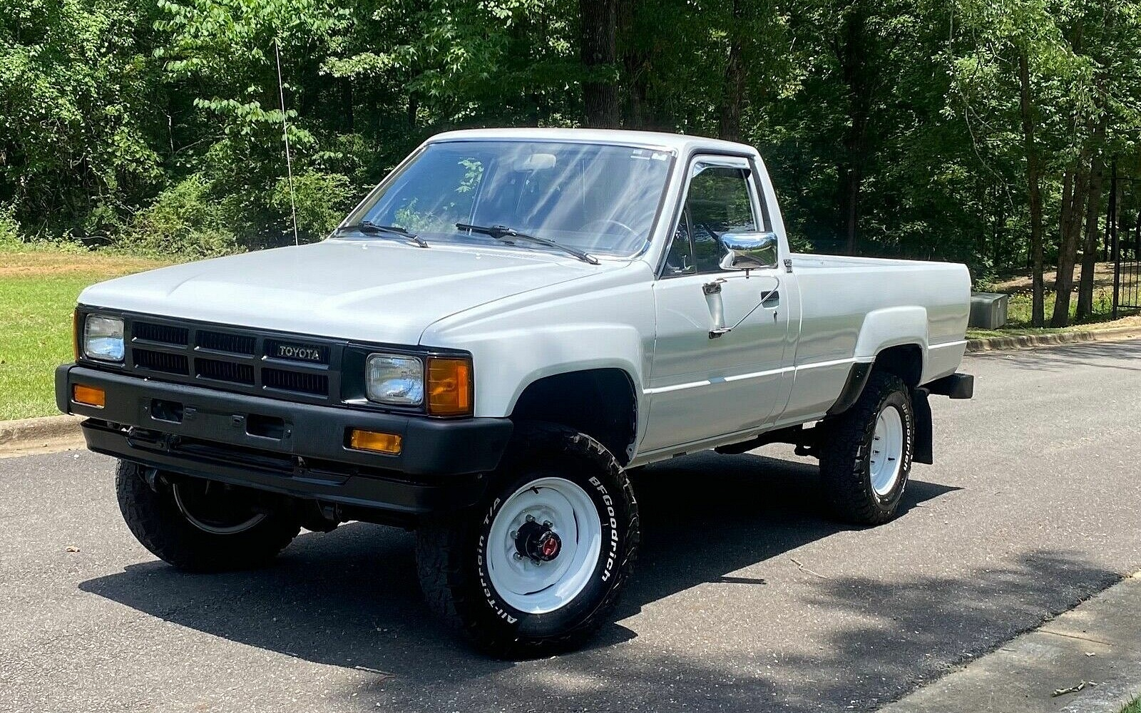 Toyota Pickup (4th Gen) 1984-1988