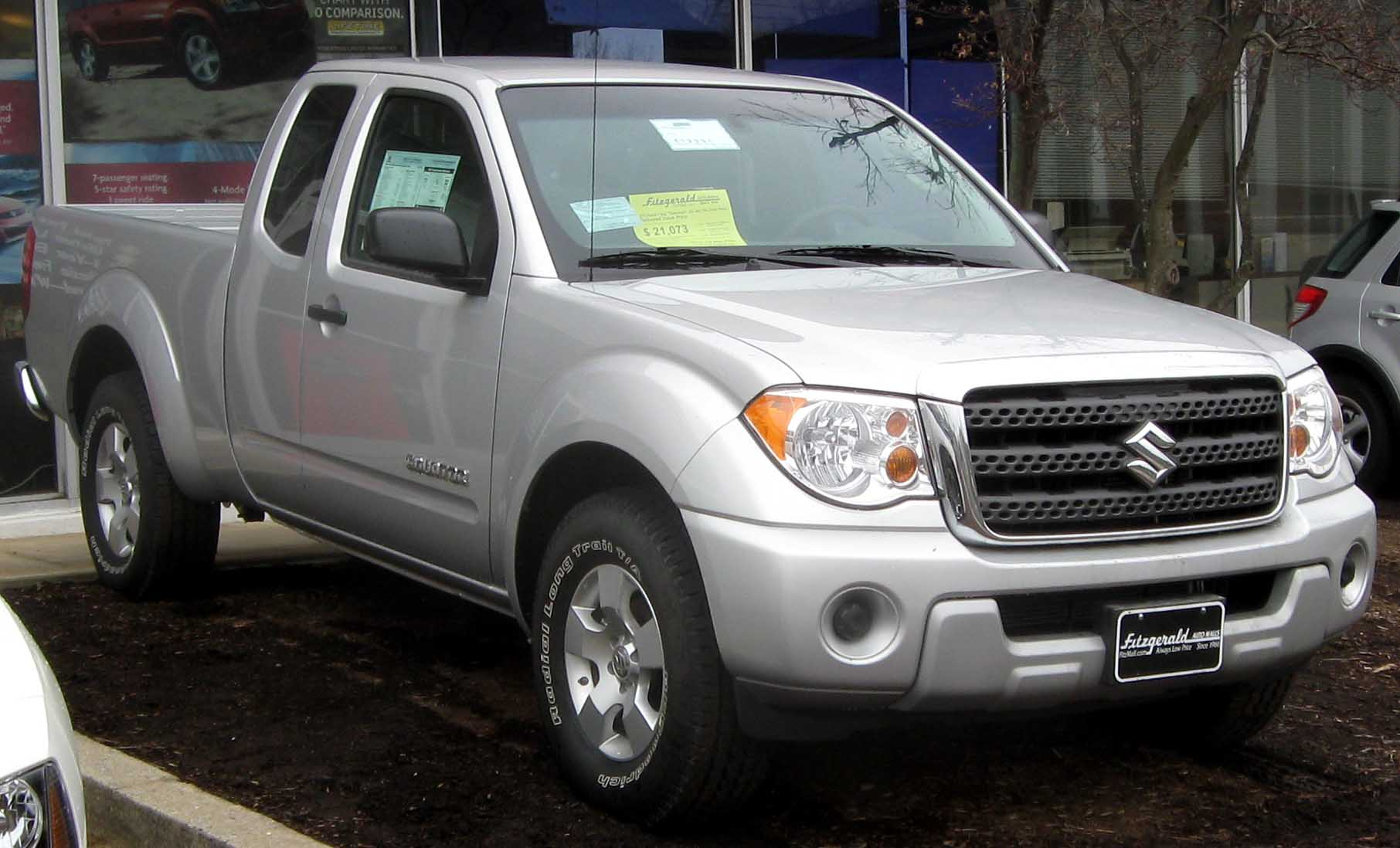 Suzuki Equator 2009-2012, image 1 of 2