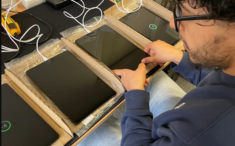 Comment choisir un fournisseur de matériel informatique reconditionné pour votre entreprise : les 8 points à vérifier