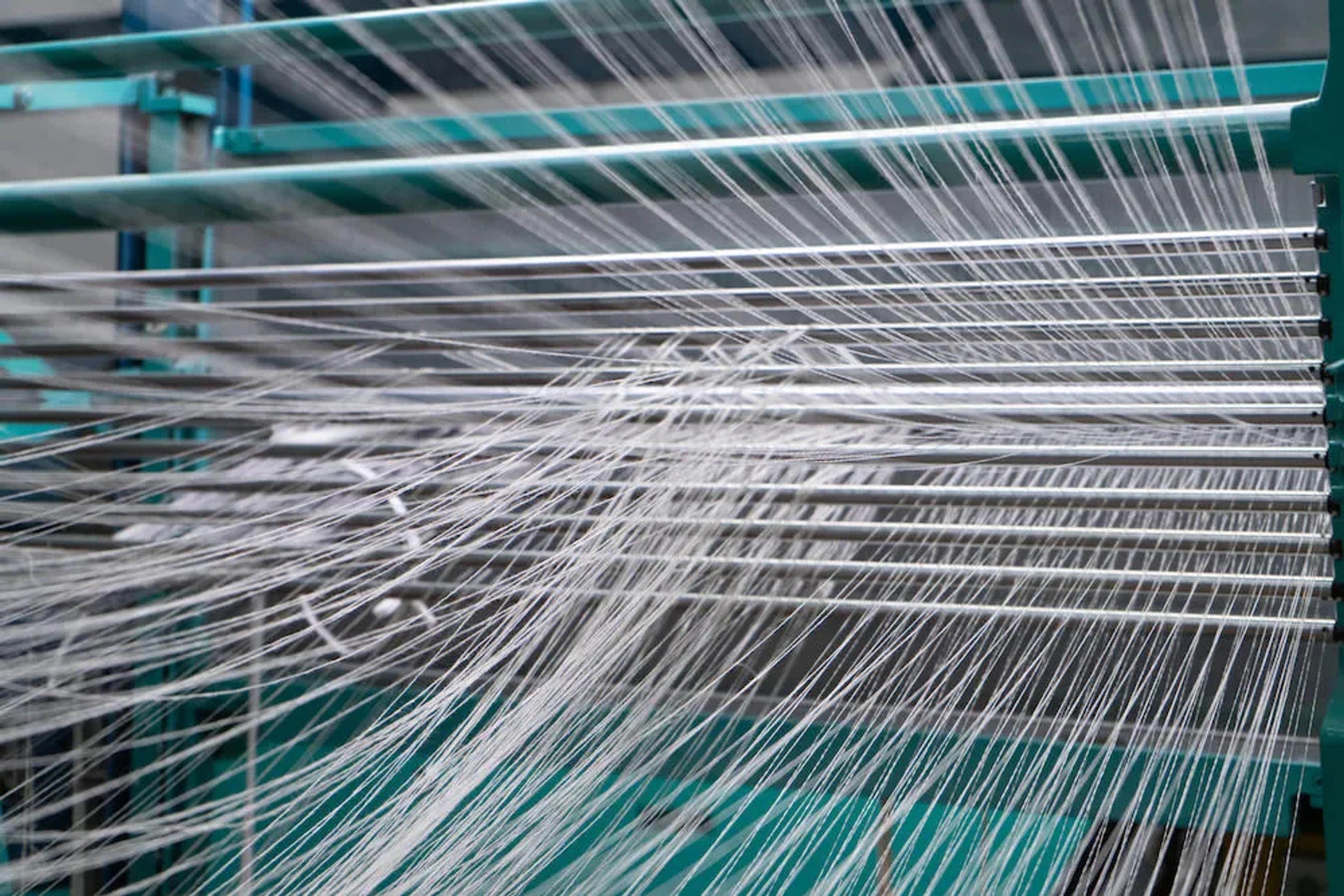 Warping and weaving on the production floor