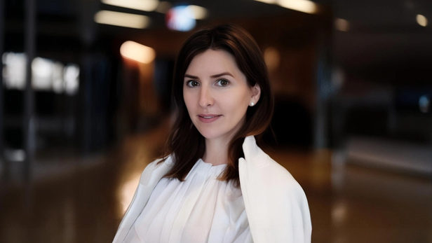 How This Chief Revenue Officer Got Her CEO to Train Her for the Top Job