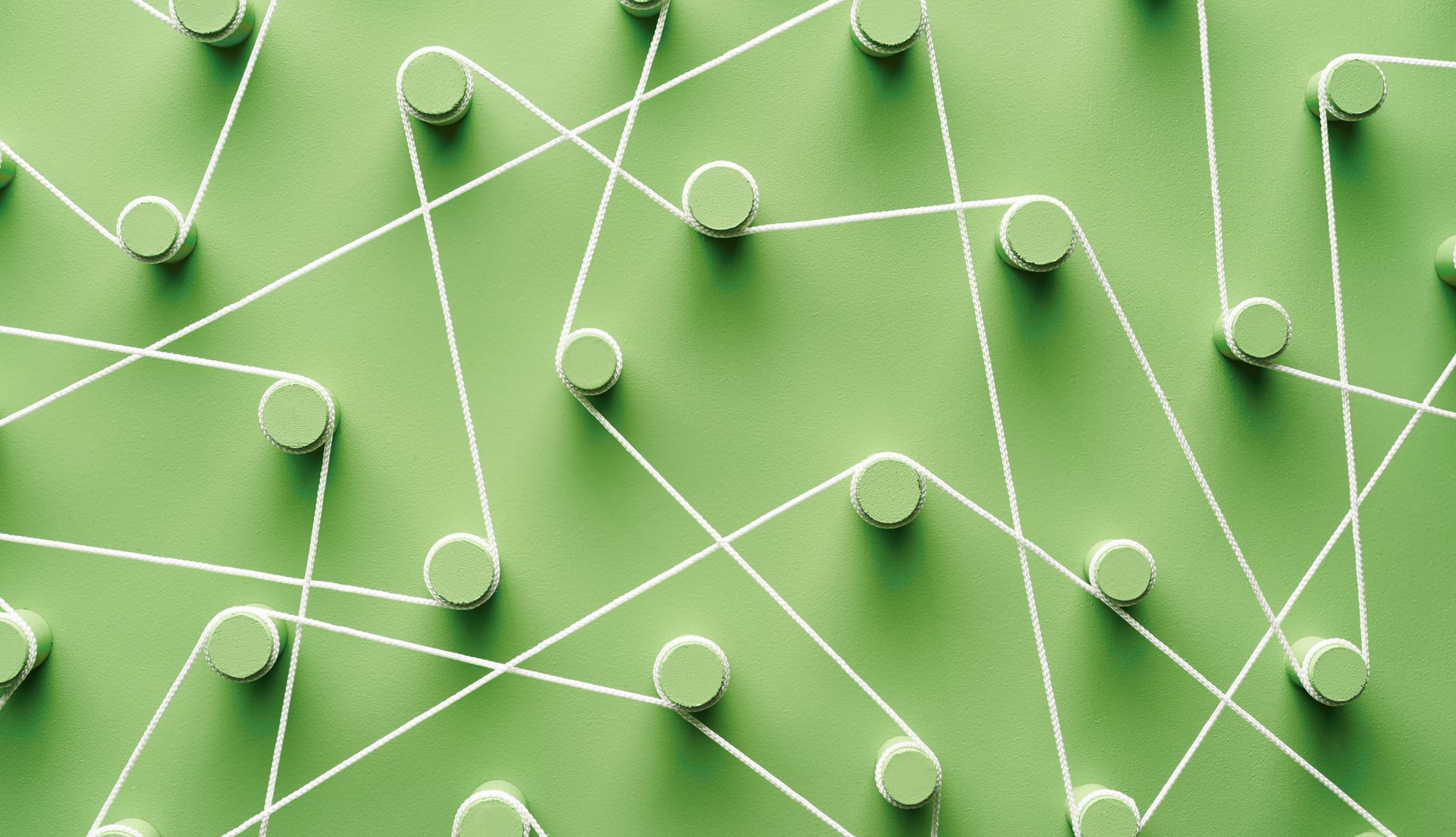 How Networking Differences Play Into Workplace Gender Gaps at the Top