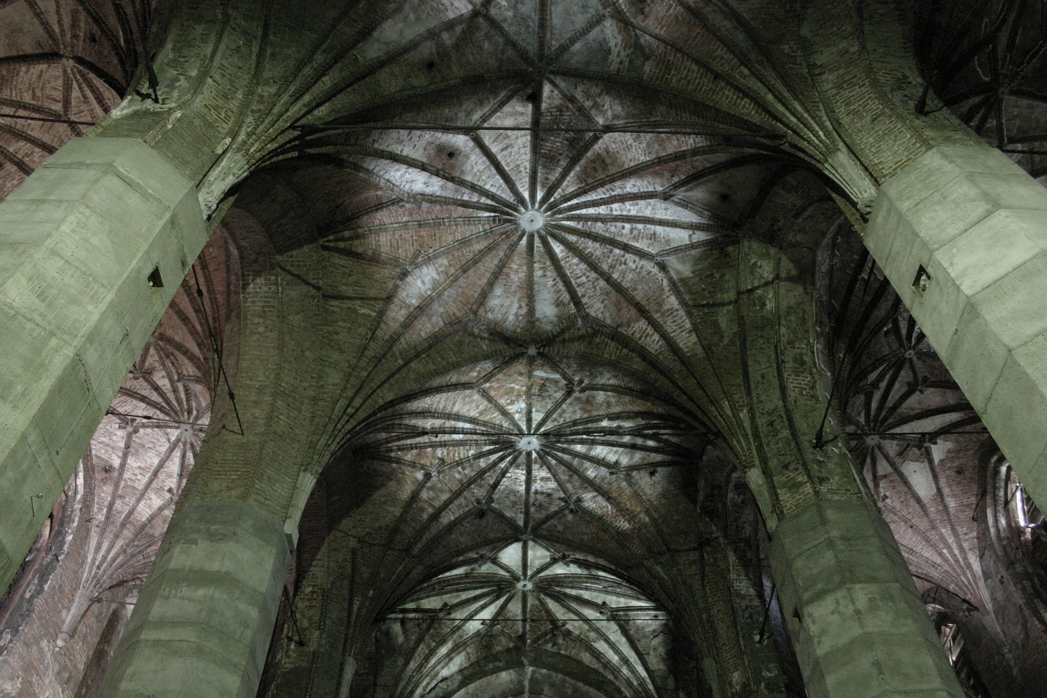 Breathing Cathedral at St. John's Church Gdańsk, 2005 - Dominik Lejman exhibition