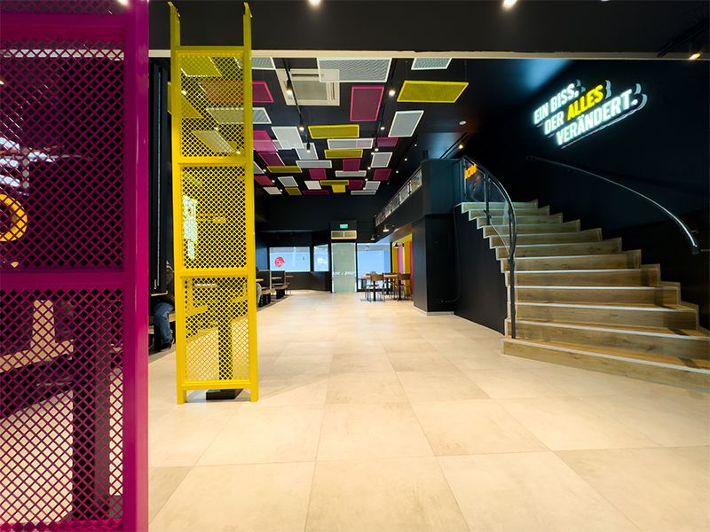 Burger Vision Dortmund, Artikel