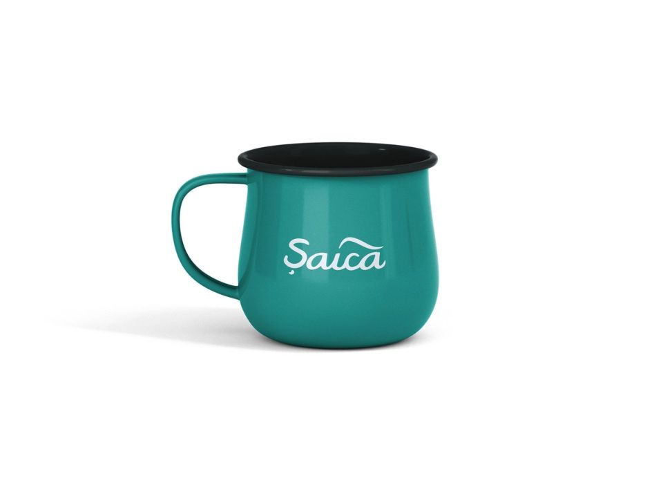 Saica Hut enamel mug carrying the wordmark