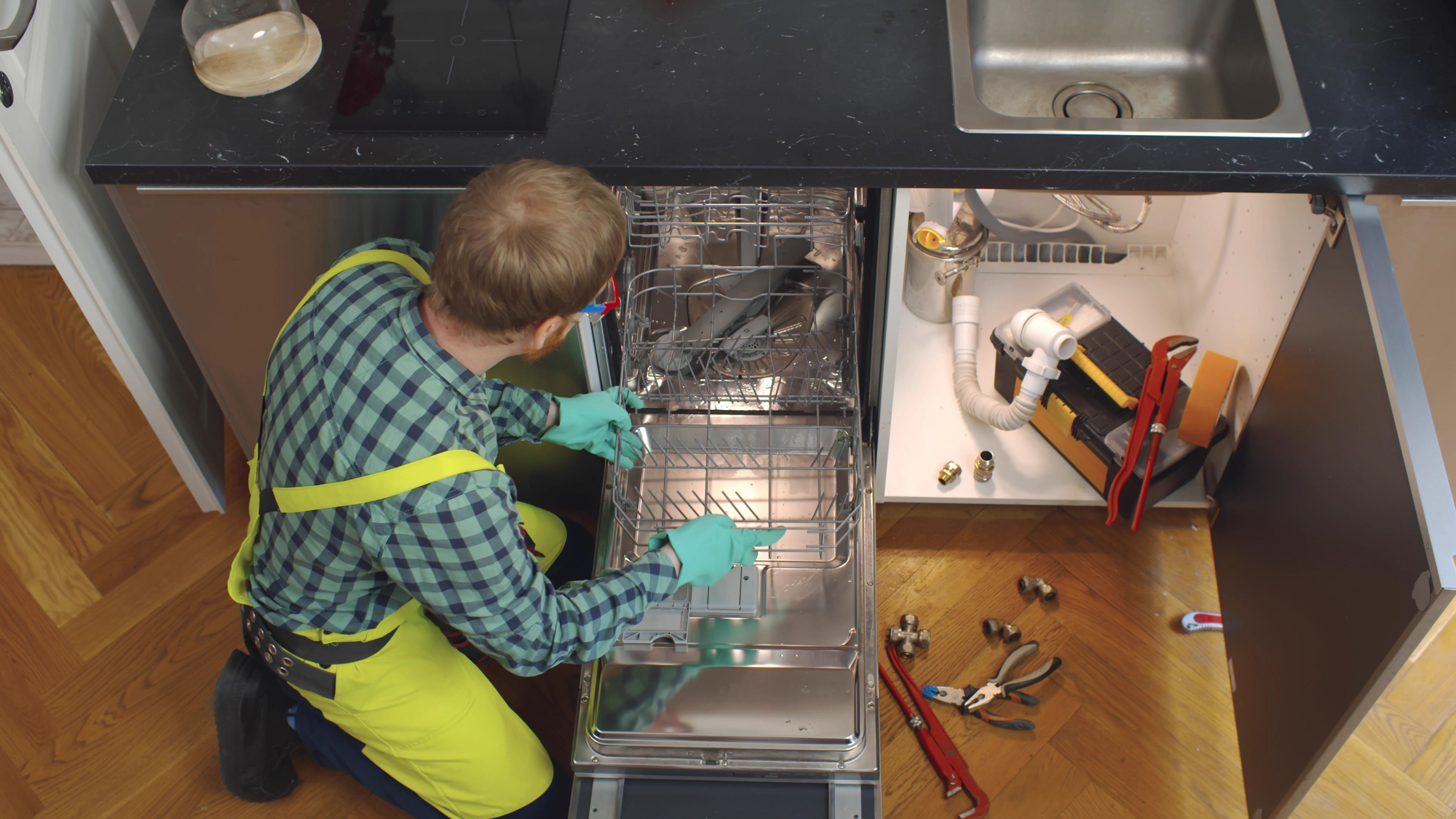 Asentaja työssään