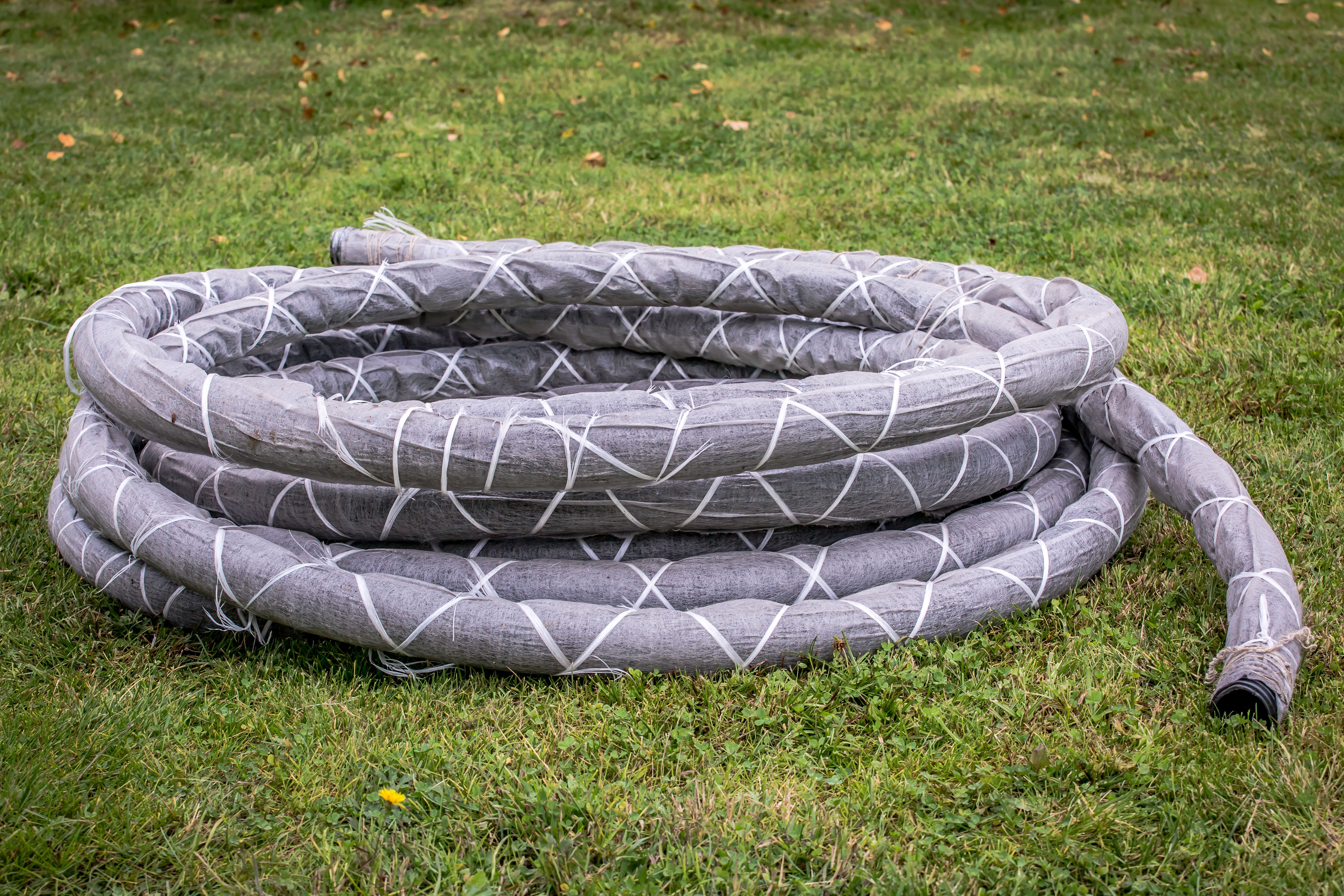 Salaojaputki kerällä