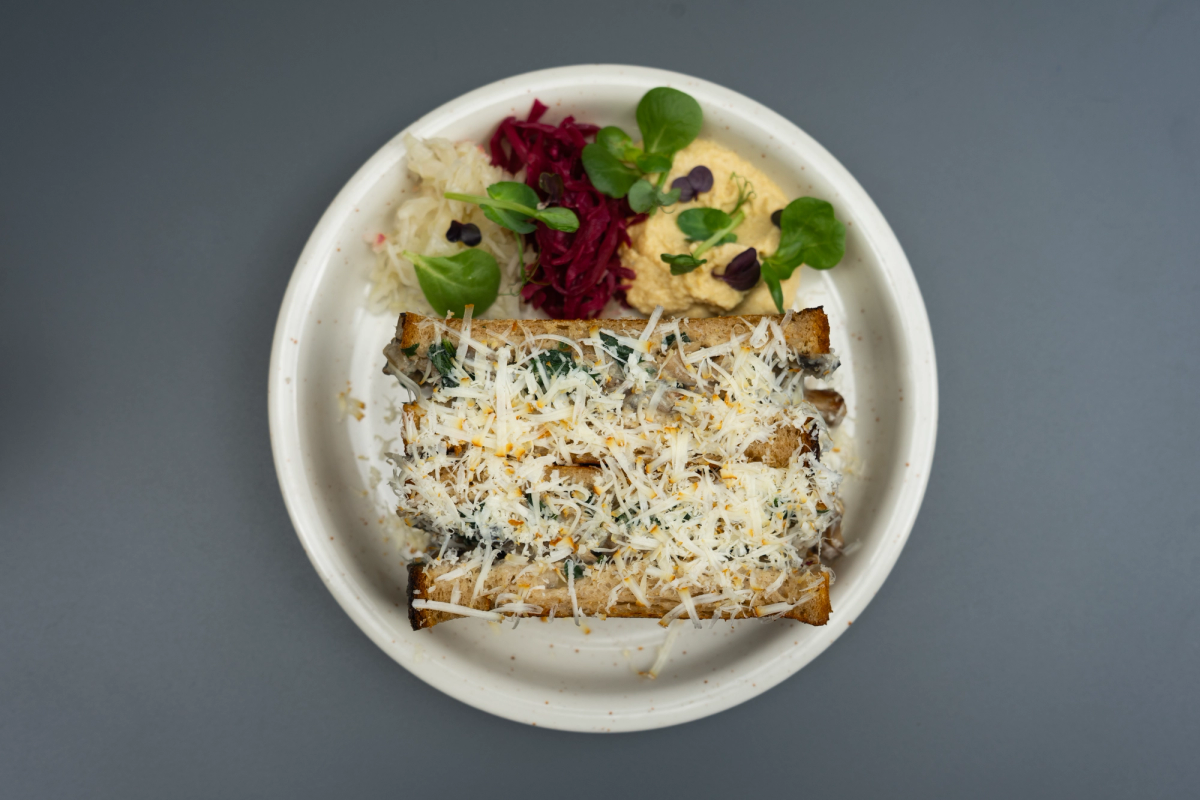 Bol Mantarlı Tost büyük boyut