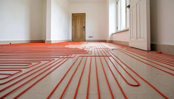 Теплый пол: водяной или электрический?