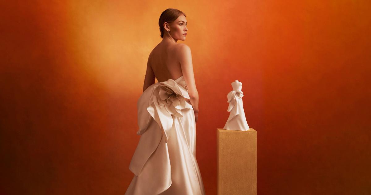 Vero creates luxury custom sculptures from wedding dresses. Blending advanced technology and artistry, the studio transforms each unique gown into a timeless, bespoke piece of art.