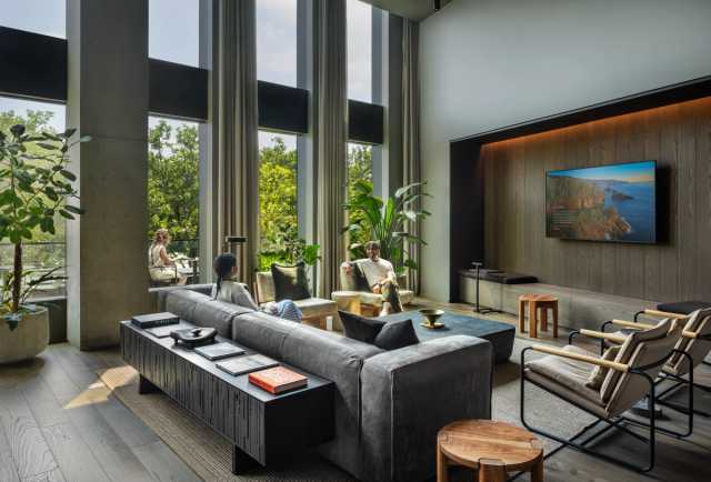 3rd Floor Lounge